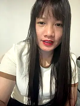 TrangNemo live sex cam