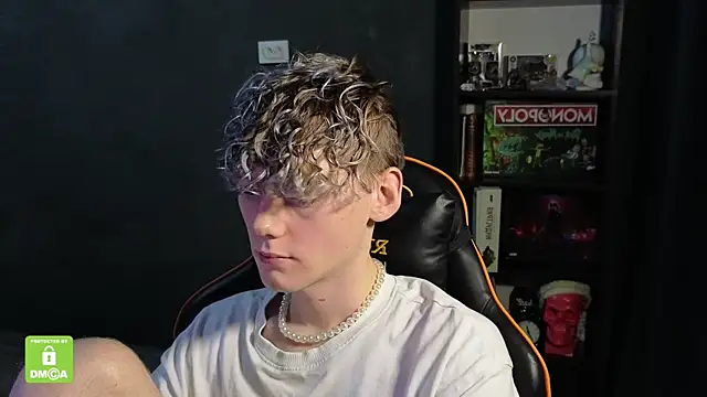 Keytaro live sex cam