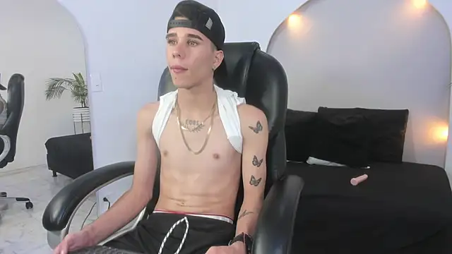 Gabo_white1 live sex cam