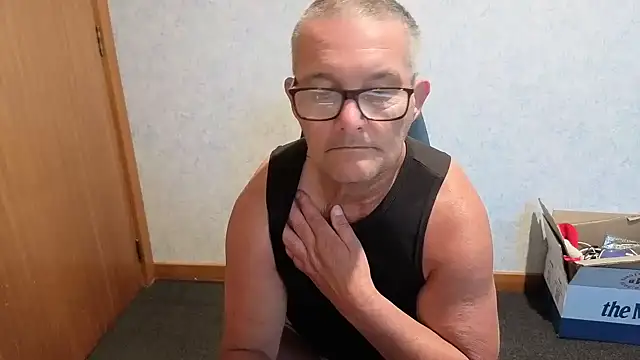 daddy_man live sex cam