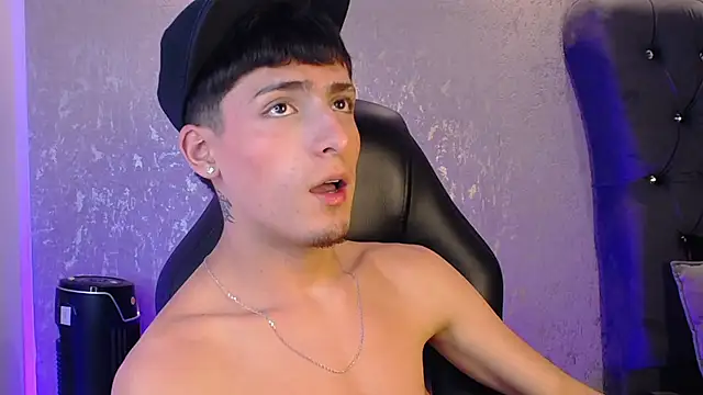 MateoMitchell live sex cam