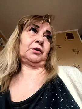 Irina2909@xh live sex cam