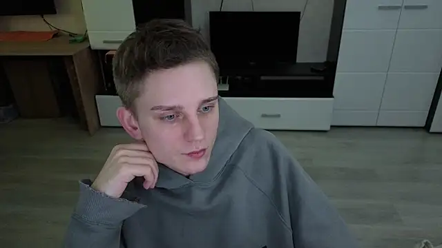 angryzan live sex cam