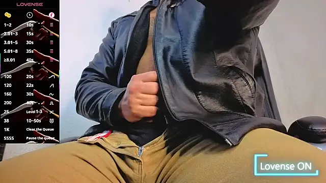 Ernesto-Rodriguez82 live sex cam