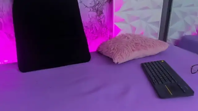 madison_7's cam snapshot