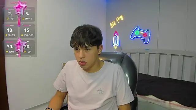 StiwenTwink live sex cam