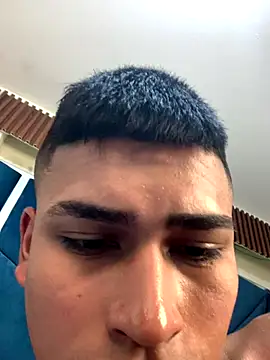 Emiliano_Reyes live sex cam