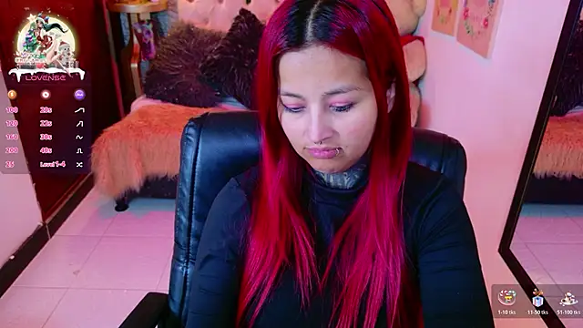 meghan_nill's cam snapshot