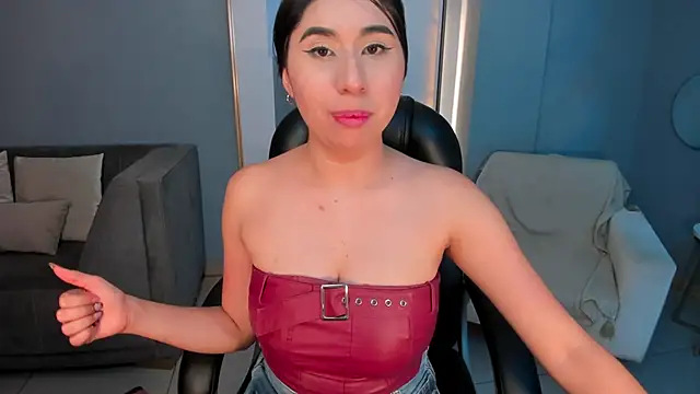 MayaMoretti_'s cam snapshot