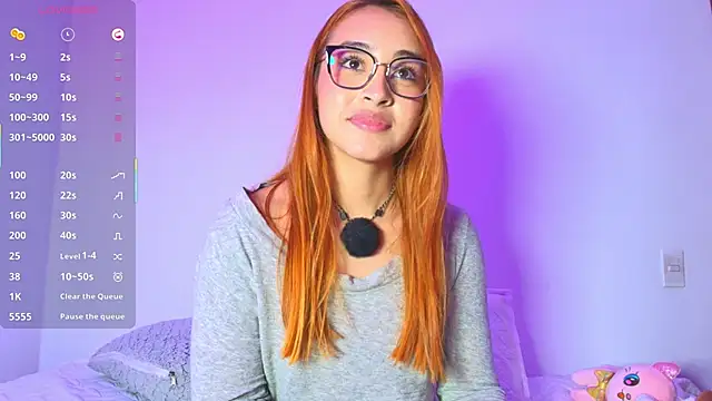 PollyGrey_'s cam snapshot