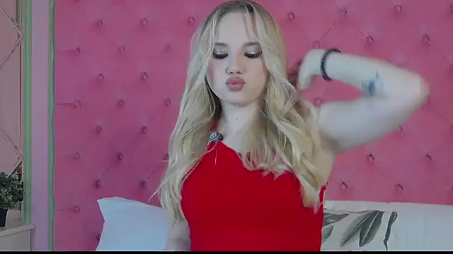 Sky_Cutie's cam snapshot