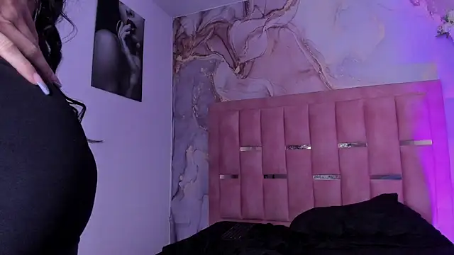 Isis_Blaze's cam snapshot