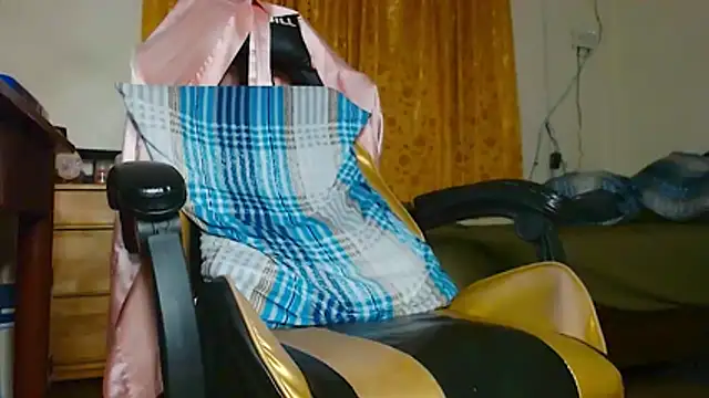 Yukikawaii's cam snapshot