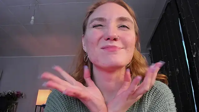 ReddHotPipper's cam snapshot