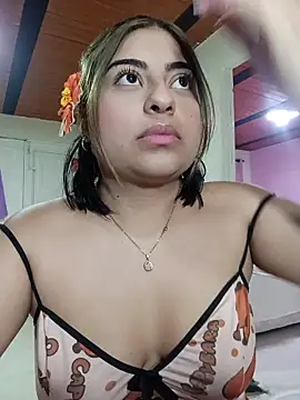 MariaPaula22_'s cam snapshot