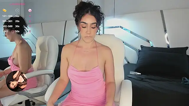 ari_kohler_'s cam snapshot