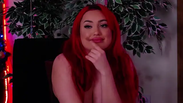 EmyHilton's cam snapshot