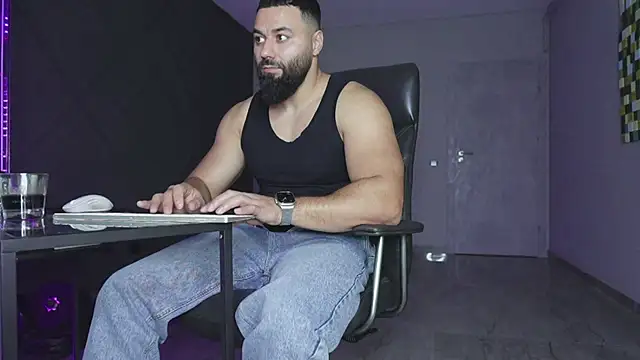 mattmasterss live sex cam