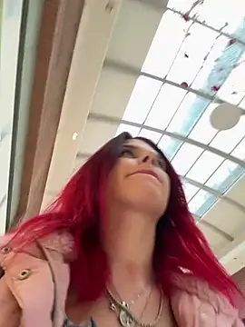 RiriRoseey's cam snapshot