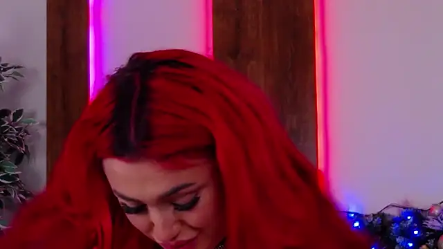 EmyHilton's cam snapshot