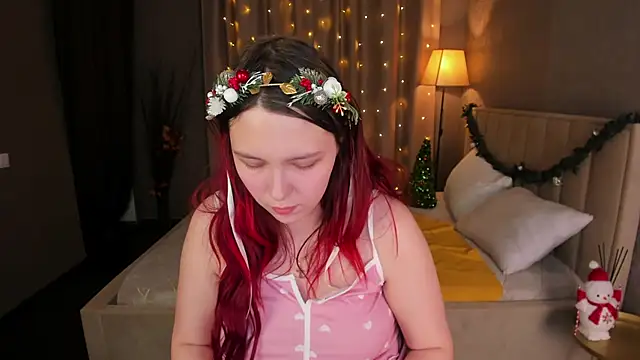 Monica__Queen's cam snapshot