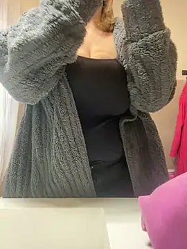 Veryvery30's cam snapshot