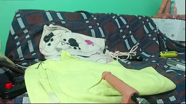 avaleri_cherry live sex cam