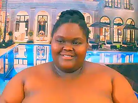 EbonyHotBuns's cam snapshot