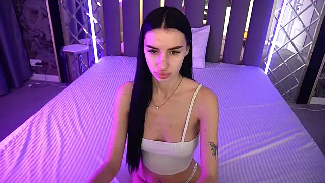 Snow_WhiteeeX's cam snapshot