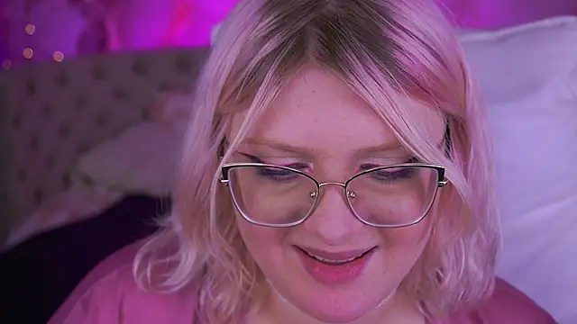 CoolTatis's cam snapshot