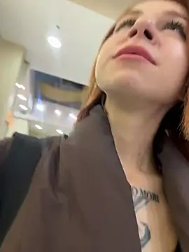 RosieSecret live sex cam