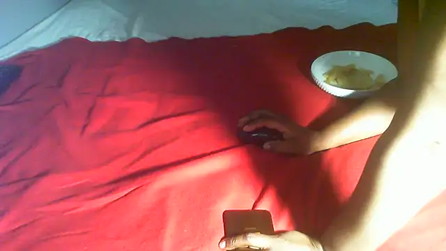 Esona5's cam snapshot