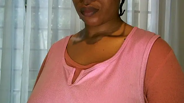 NewBeginnings8's cam snapshot