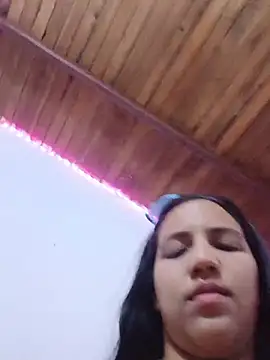 Freyja_sxpee's cam snapshot