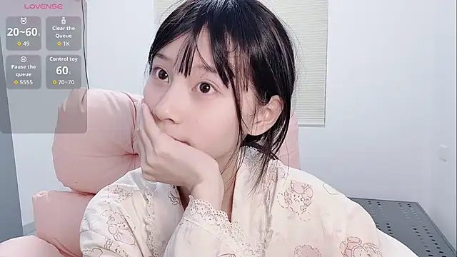 lris-Beauty live sex cam