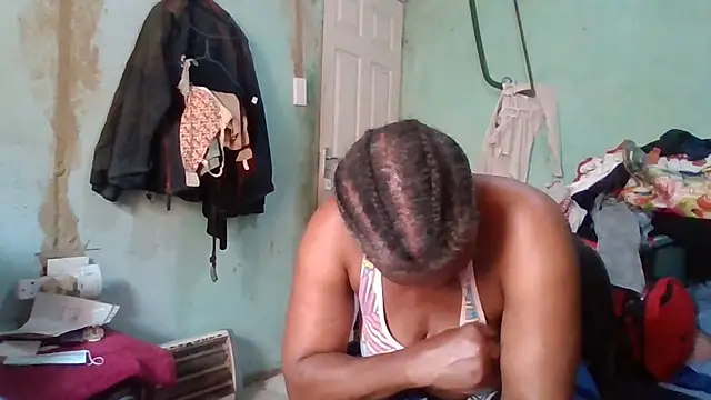 Nicky52's cam snapshot