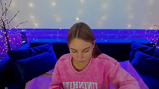 MilaAddams's cam snapshot