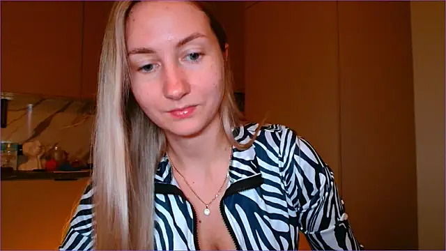 BluueSilk's cam snapshot