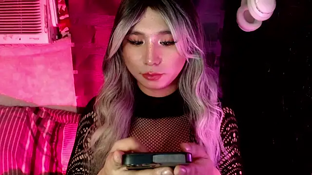 HoresCOCKLUCY live sex cam