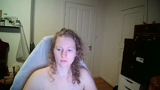 Girlnina-1995 live sex cam