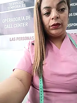 Mia-Glow live sex cam