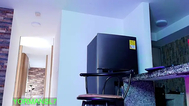 zaiin_diesel live sex cam