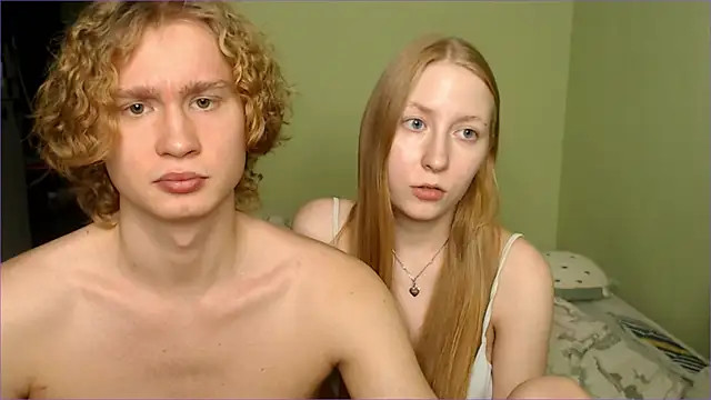 AliceStoneJhonyStone live sex cam