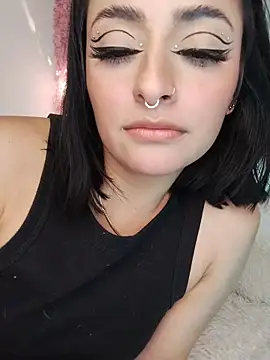 Nanda_Vixen live sex cam