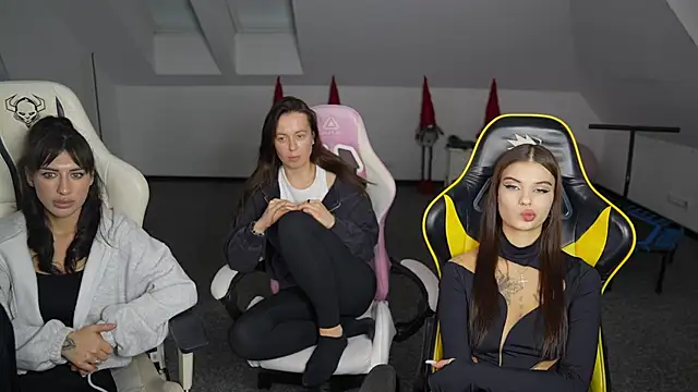 Mireya054 live sex cam