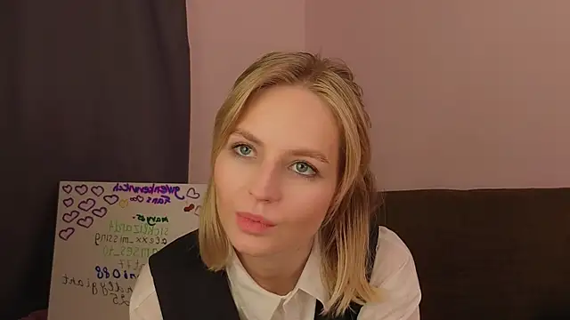 BaileyBernos's cam snapshot