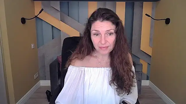 EllaLong's cam snapshot