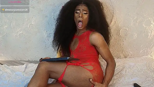 NaomiQueents's cam snapshot