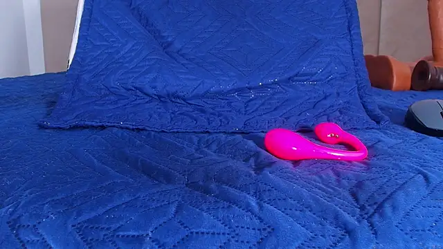 ashly_mr's cam snapshot