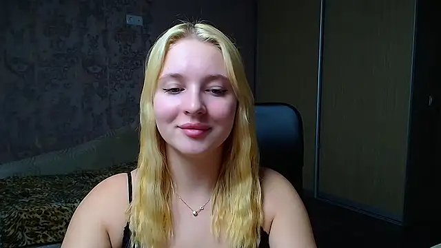 Milka_kiss_'s cam snapshot